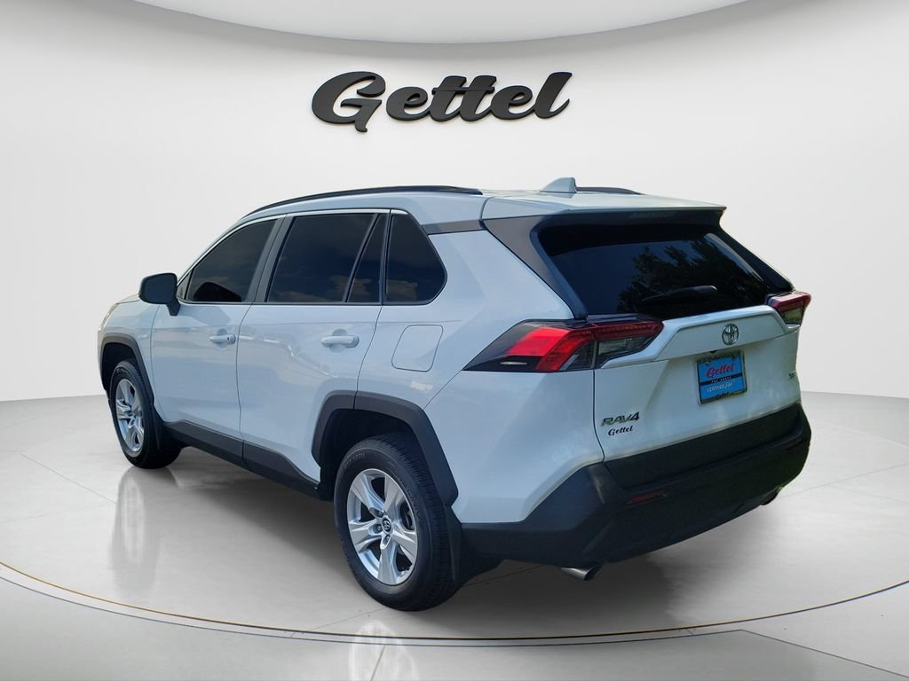 Certified 2020 Toyota RAV4 XLE FWD image 7