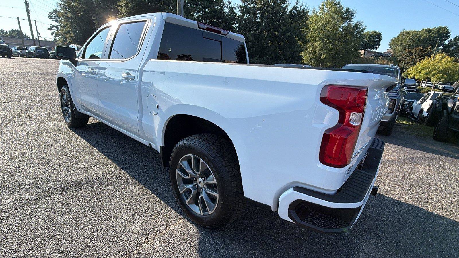 New 2026 Chevrolet Silverado 1500 RST w/ RST All Star Premium Package AWD/4WD image 7