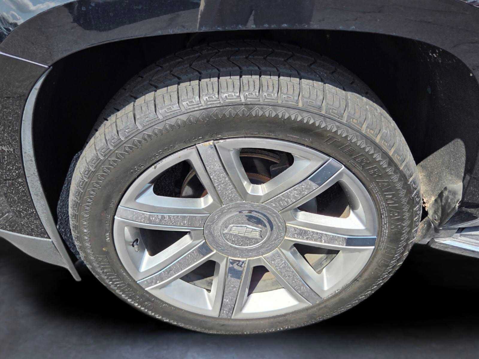 Used 2020 Cadillac Escalade Luxury AWD/4WD image 9