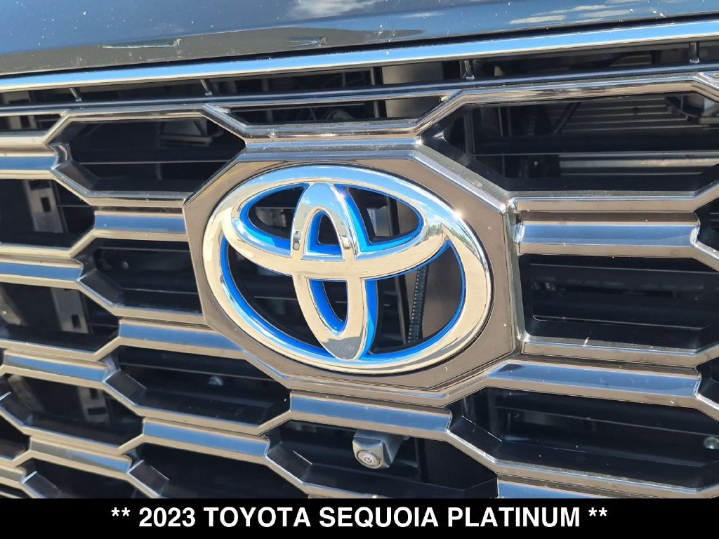 Used 2023 Toyota Sequoia Platinum AWD/4WD image 18