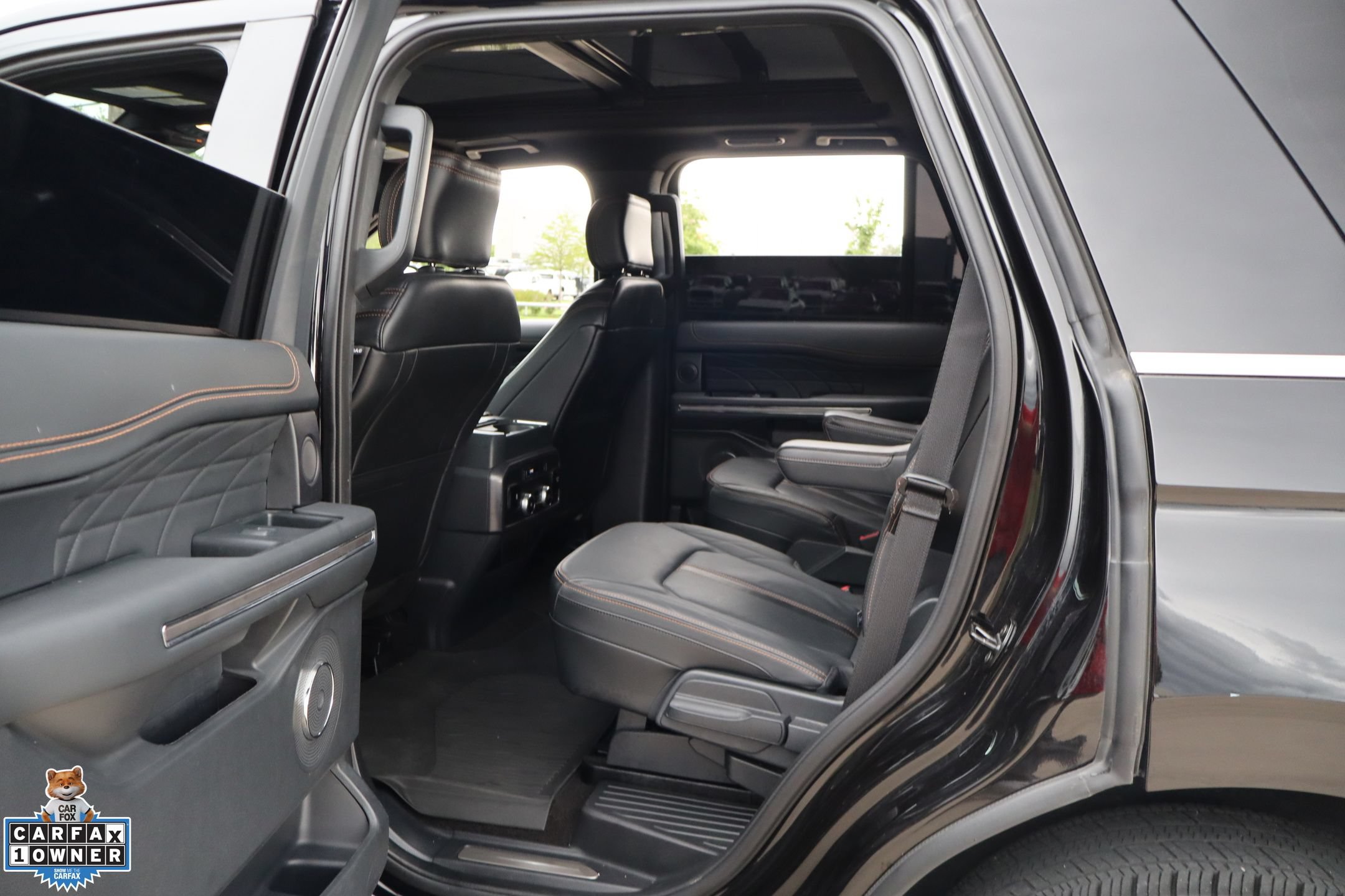 Used 2023 Ford Expedition Platinum RWD image 24
