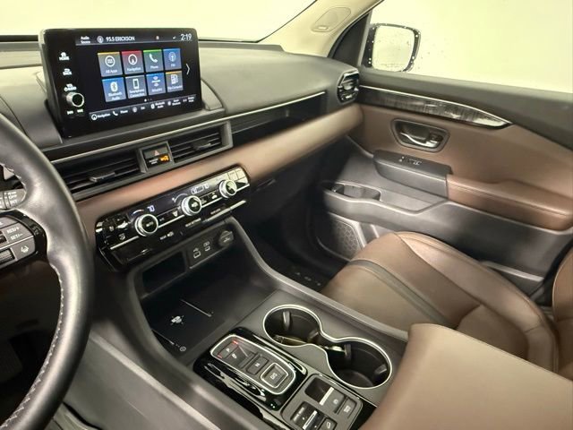 Used 2024 Honda Pilot Elite image 27