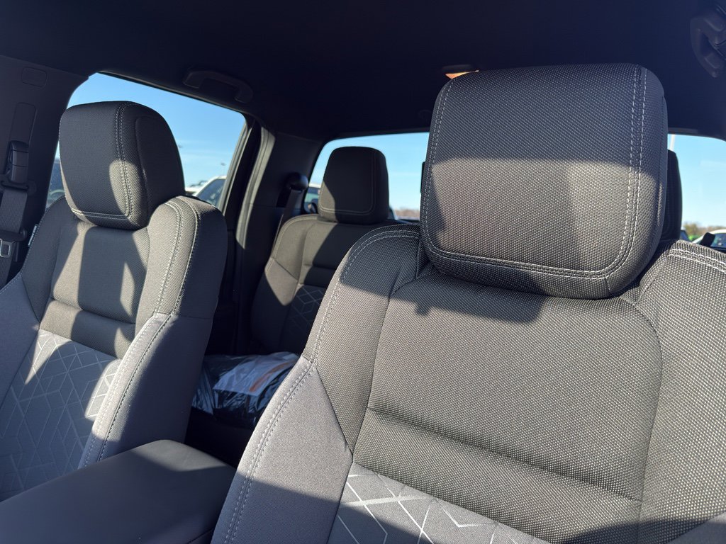 New 2026 Nissan Frontier SV image 28