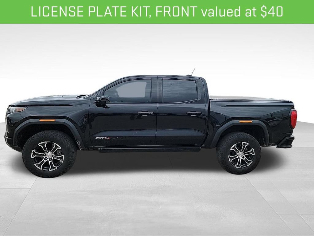 Used 2023 GMC Canyon AT4 w/ AT4 Premium Package AWD/4WD image 9