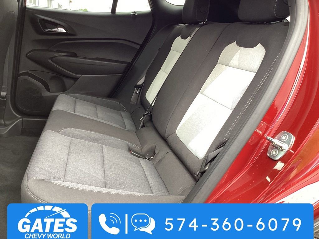 Used 2024 Chevrolet Trax RS FWD image 13