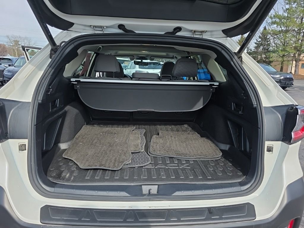 Used 2021 Subaru Outback Premium image 22