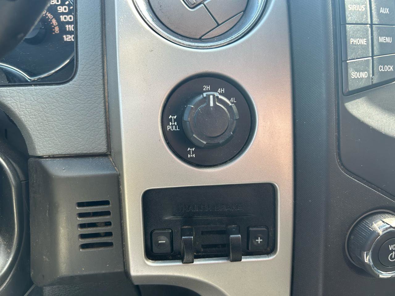 Used 2013 Ford F150 XLT w/ Luxury Equipment Group image 25