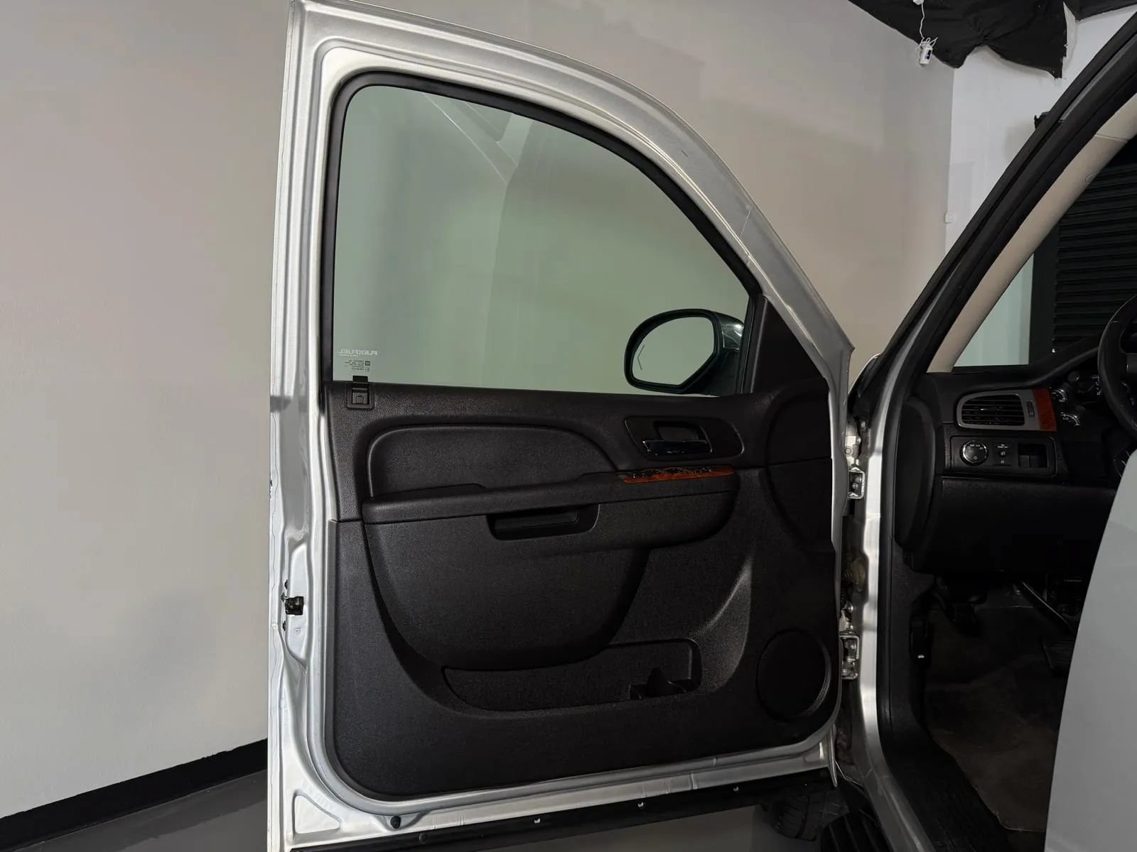 Used 2012 Chevrolet Avalanche LS w/ All-Star Edition RWD image 18