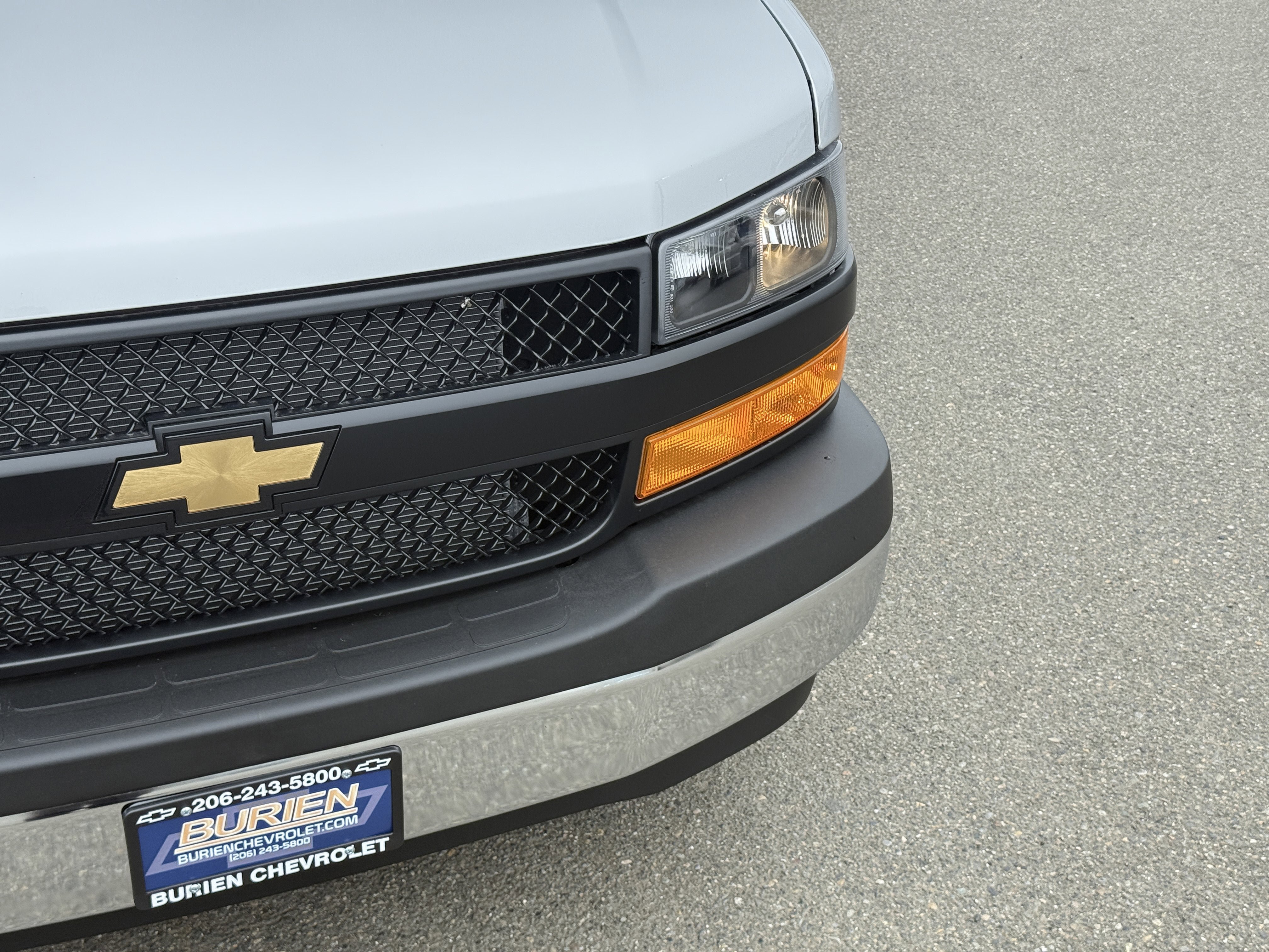 New 2026 Chevrolet Express 2500 RWD image 35