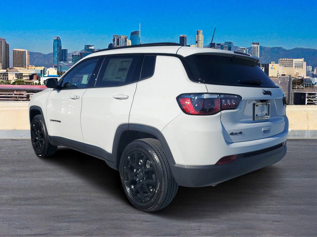 New 2026 Jeep Compass Latitude image 5