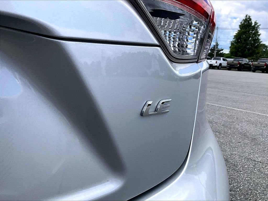 Used 2024 Toyota Corolla LE FWD image 29
