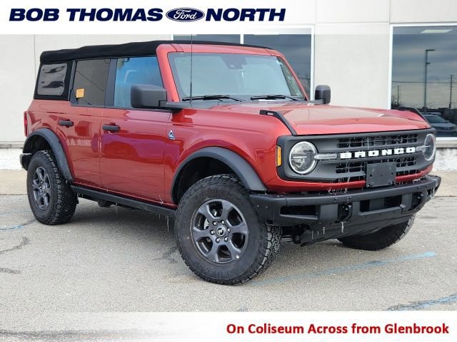 Used 2022 Ford Bronco Black Diamond image 1