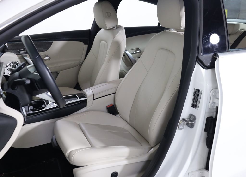 Certified 2025 Mercedes-Benz CLA 250 4MATIC image 33