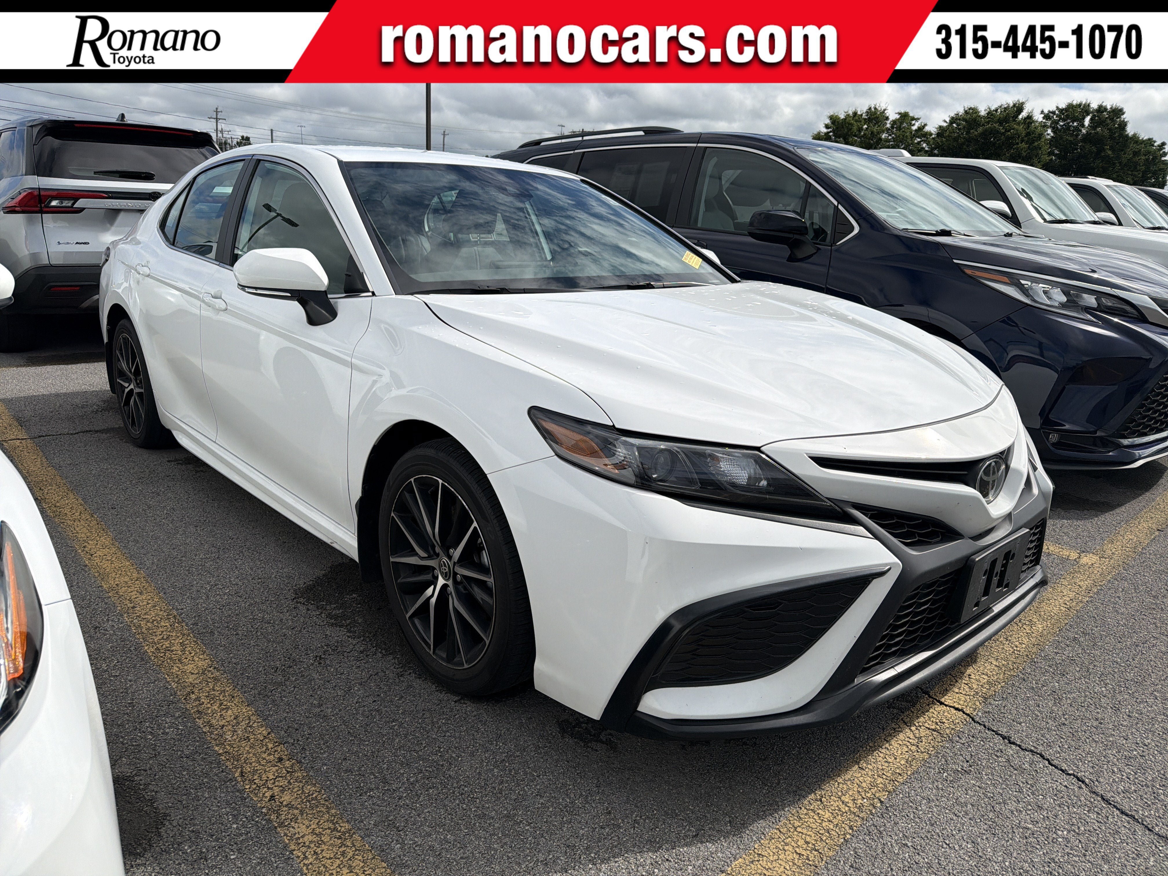 Used 2023 Toyota Camry SE w/ Cold Weather Package