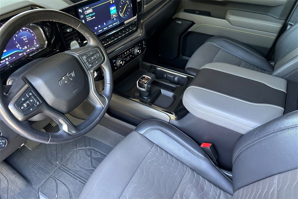 Used 2023 Chevrolet Silverado 1500 ZR2 w/ Technology Package image 11