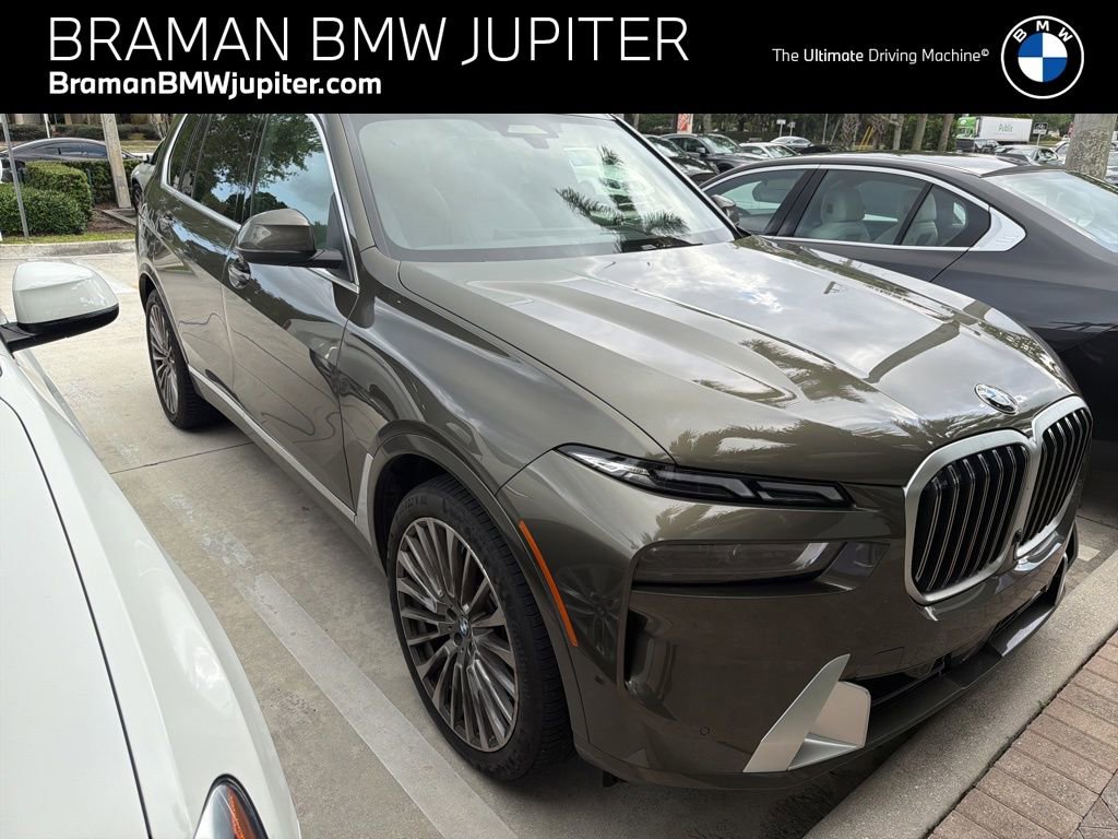 Certified 2025 BMW X7 xDrive40i AWD/4WD image 1