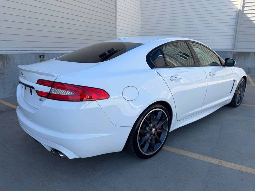 Used 2012 Jaguar XF R RWD image 3