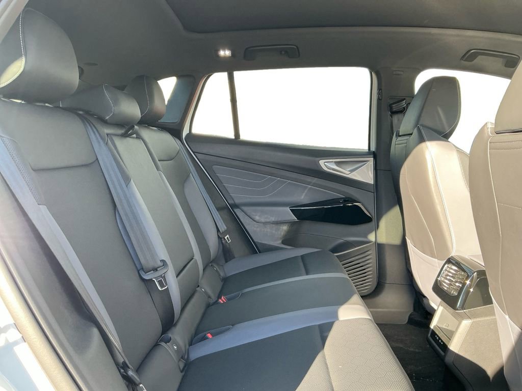 New 2026 Volkswagen ID.4 Pro S AWD/4WD image 18