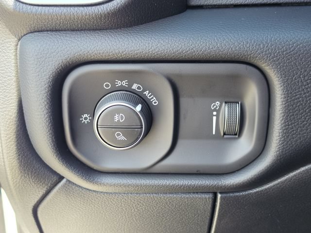 Used 2026 RAM 2500 Big Horn AWD/4WD image 33