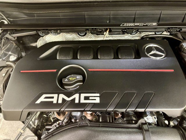 New 2025 Mercedes-Benz GLB 35 AMG 4MATIC image 28