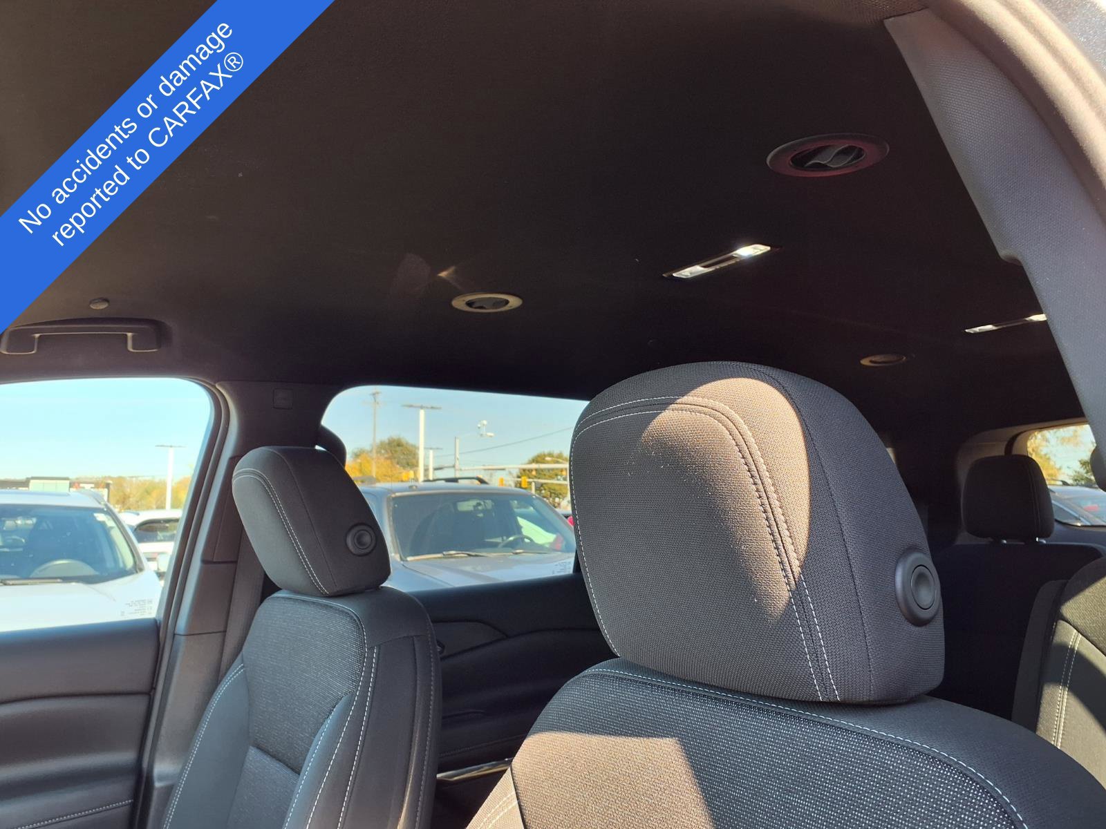 Used 2026 Chevrolet Traverse LT FWD image 18