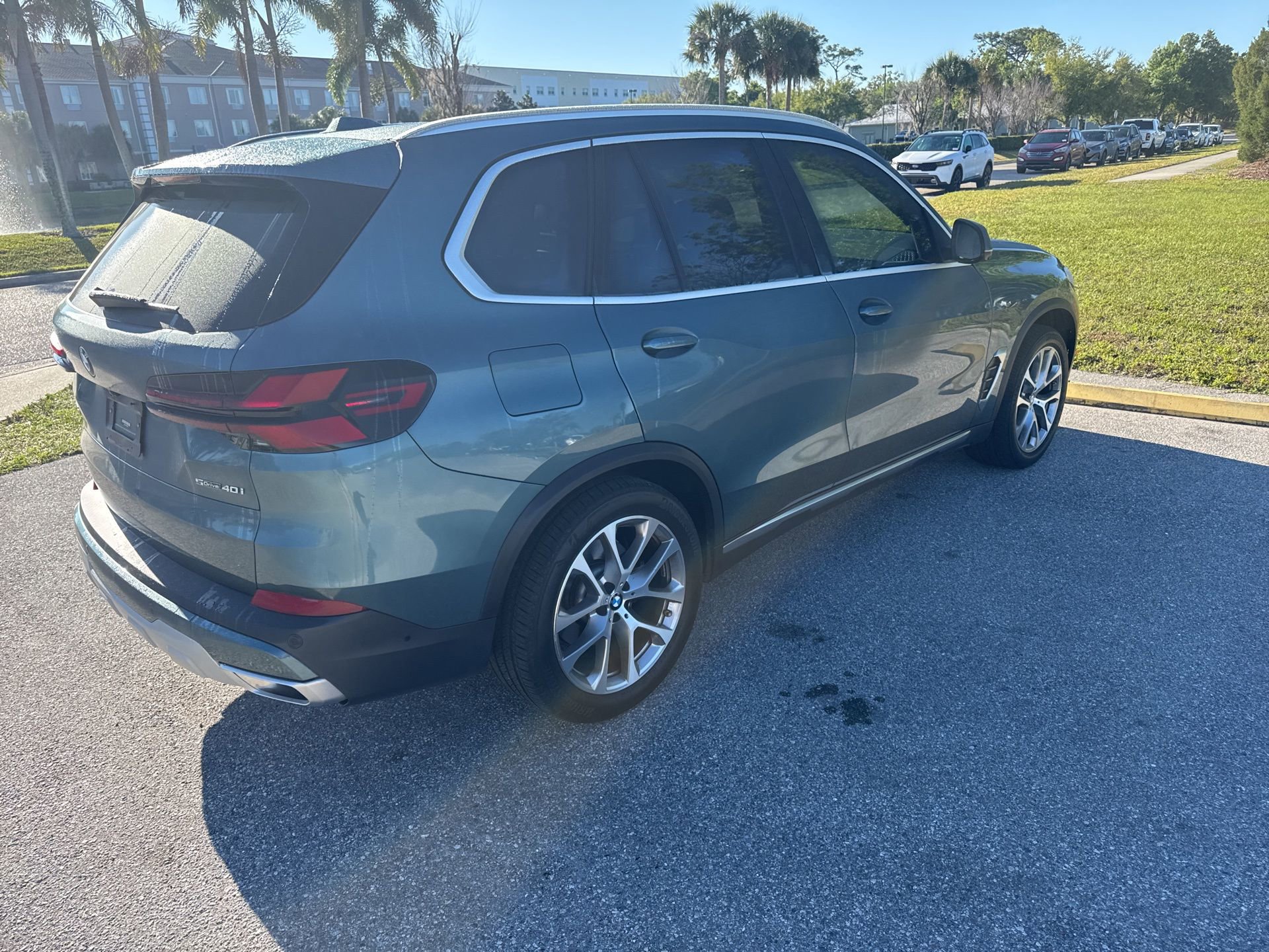 Certified 2024 BMW X5 sDrive40i w/ Premium Package image 4