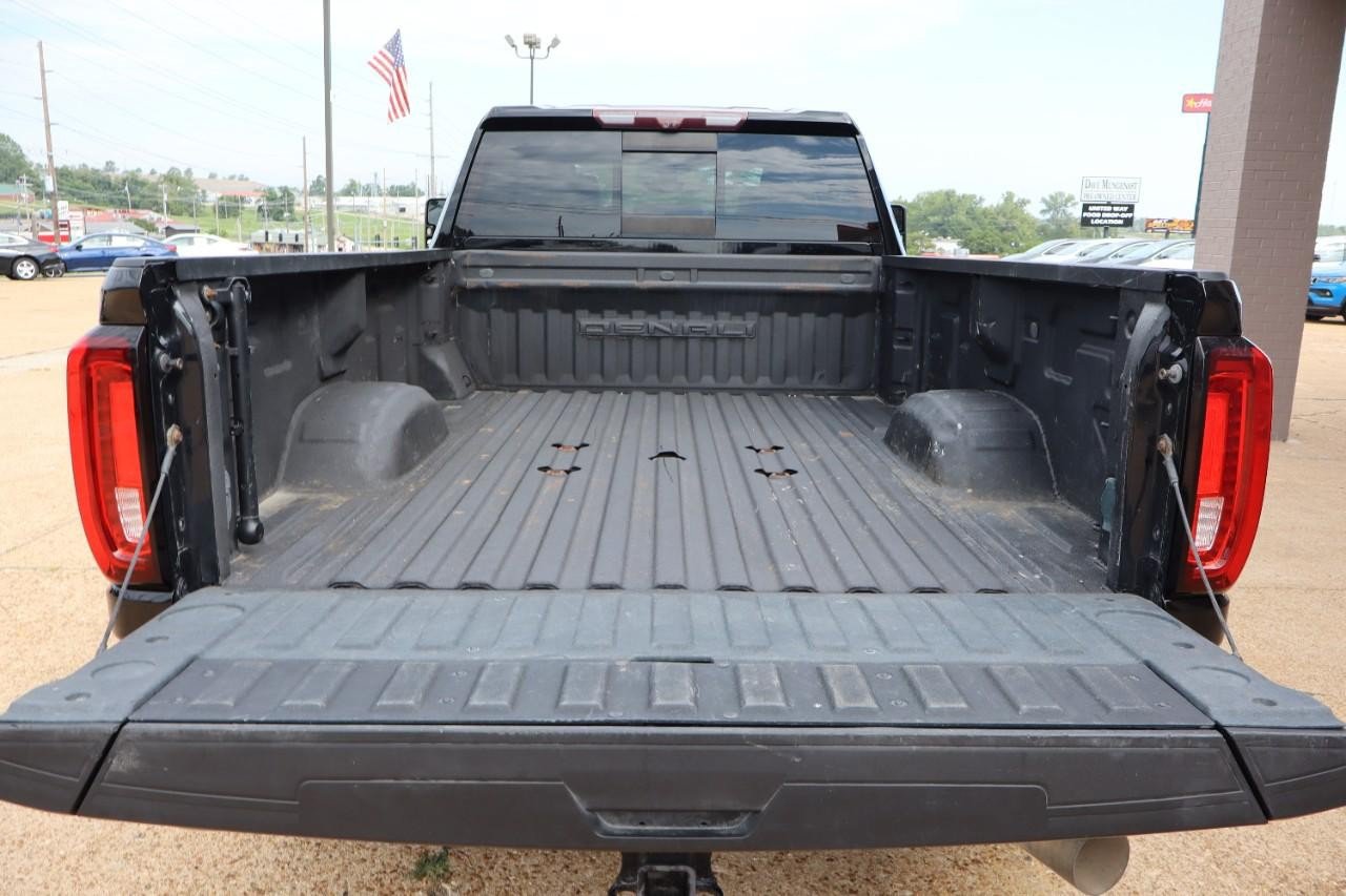 Used 2020 GMC Sierra 2500 Denali w/ Denali Ultimate Package AWD/4WD image 28