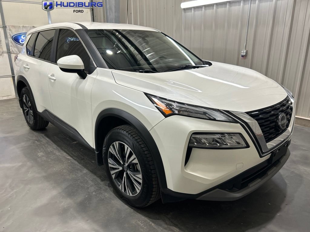 Used 2023 Nissan Rogue SV