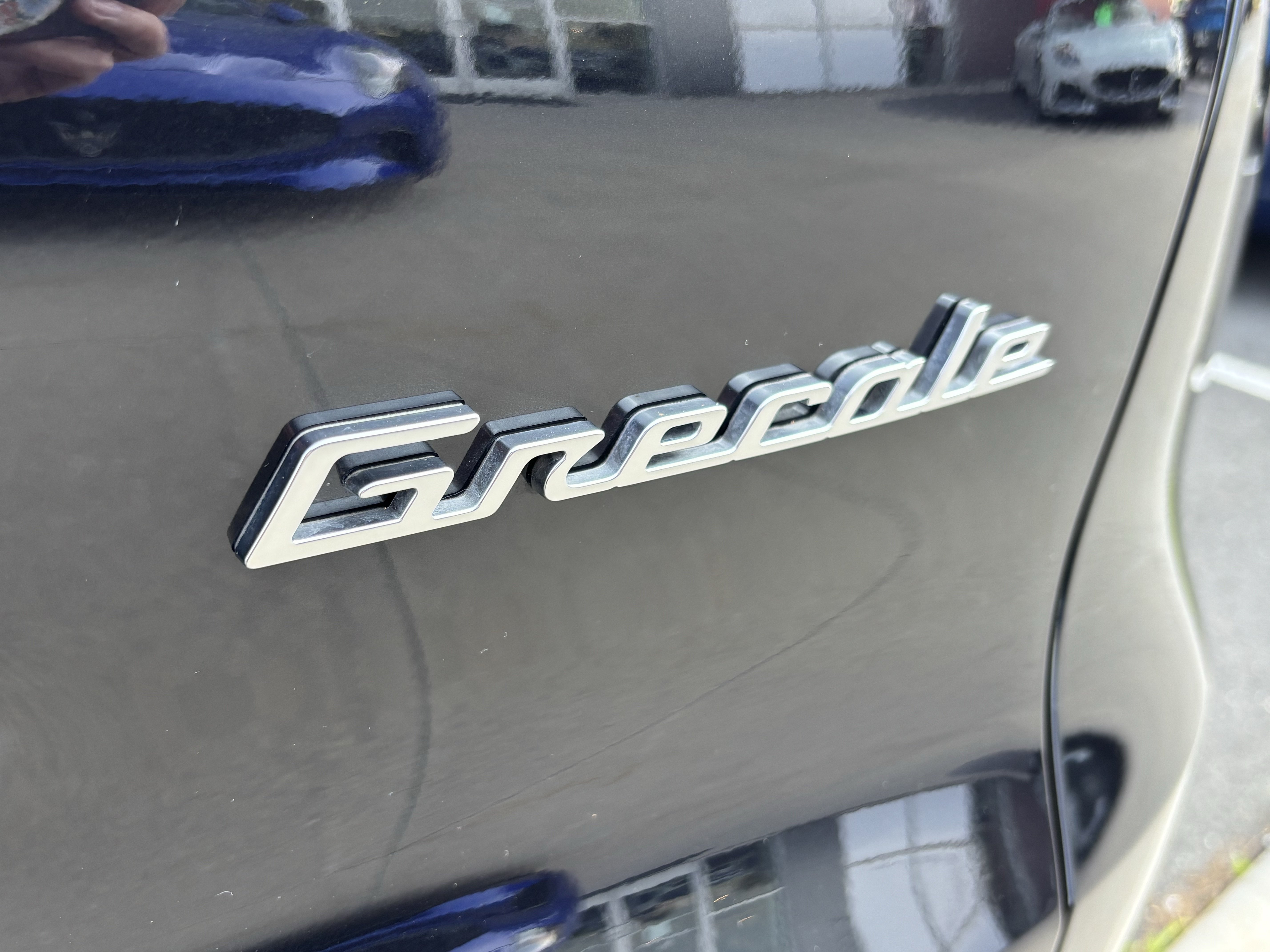 Used 2025 Maserati Grecale Folgore AWD/4WD image 16