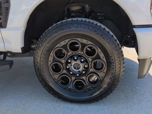 Certified 2024 Ford F250 Lariat w/ Black Appearance Package image 12