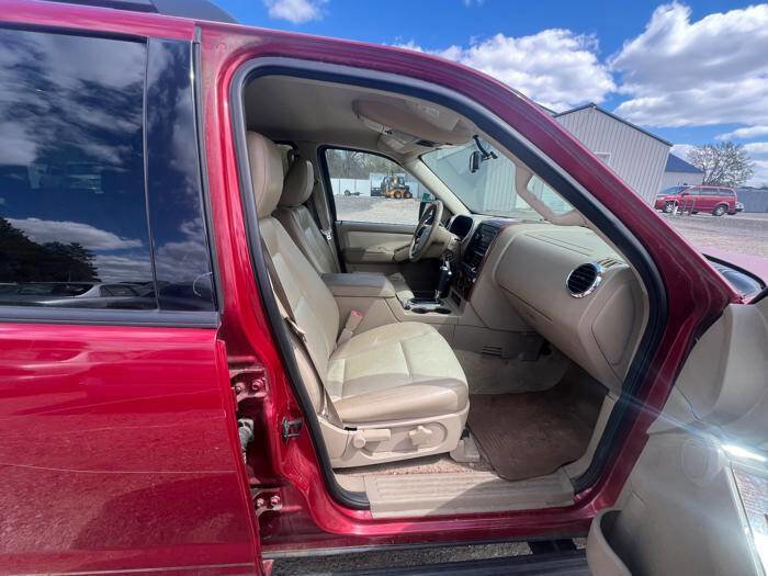 Used 2009 Ford Explorer Eddie Bauer AWD/4WD image 27