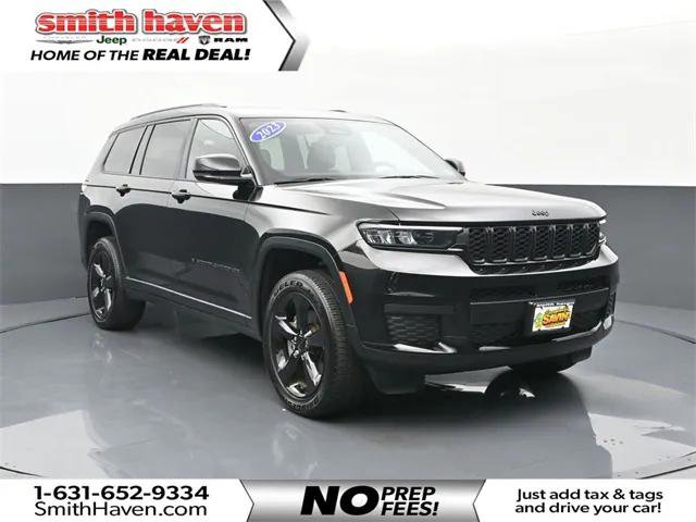 Certified 2023 Jeep Grand Cherokee L Laredo image 1