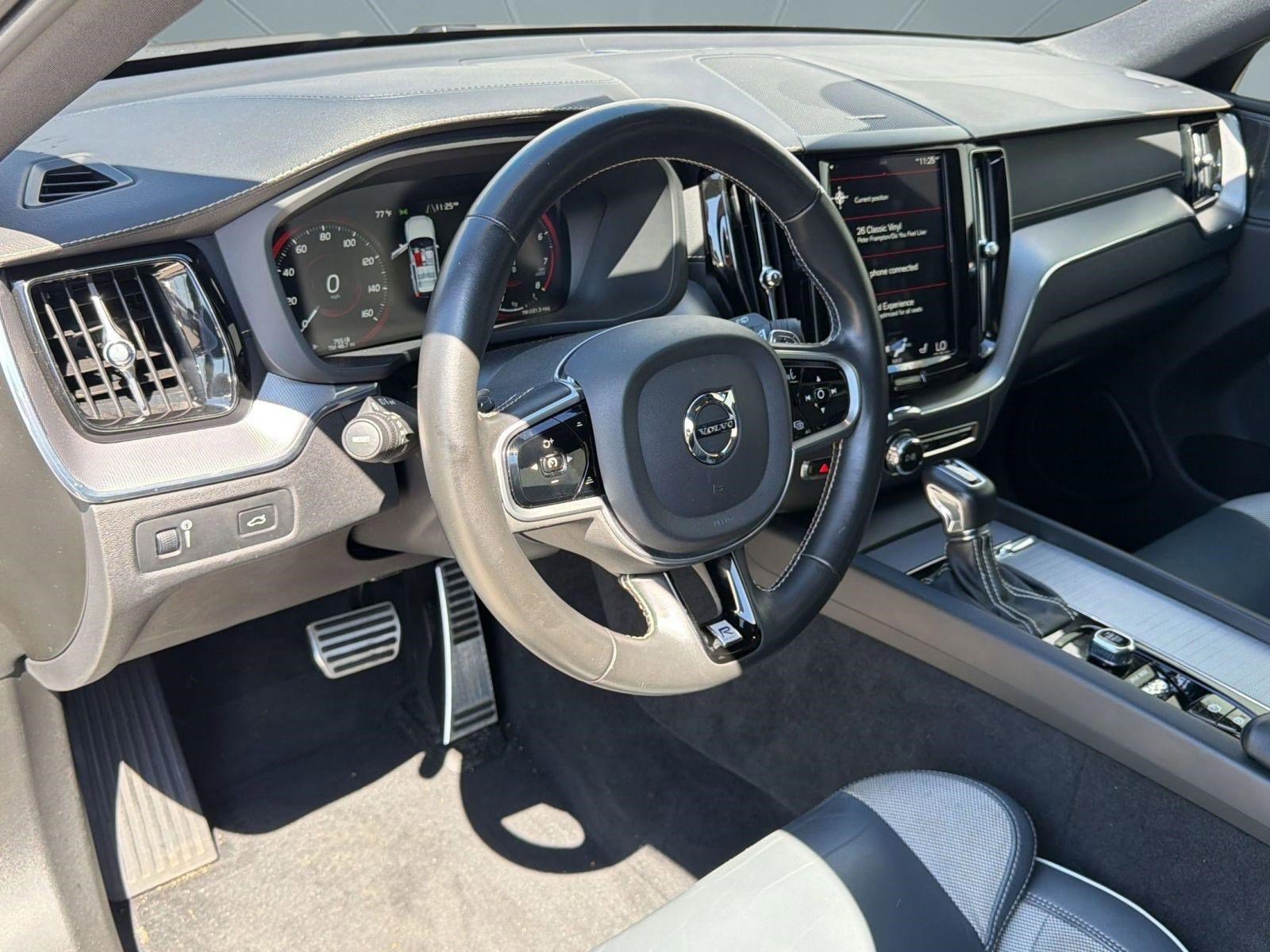 Used 2020 Volvo XC60 T5 R-Design w/ Protection Package Premier AWD/4WD image 4