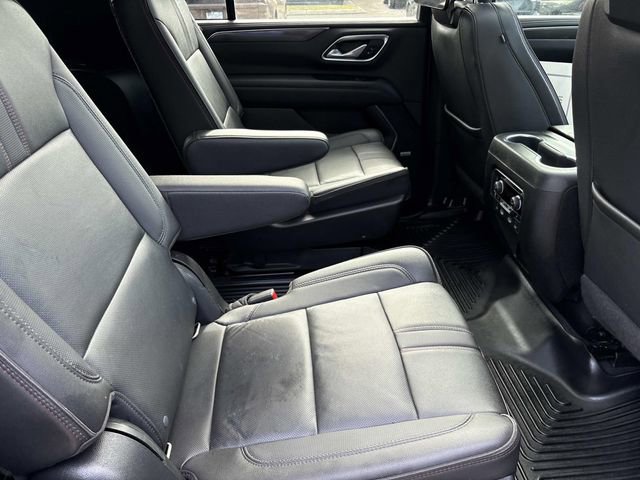 Used 2022 Chevrolet Suburban RST w/ Luxury Package AWD/4WD image 22