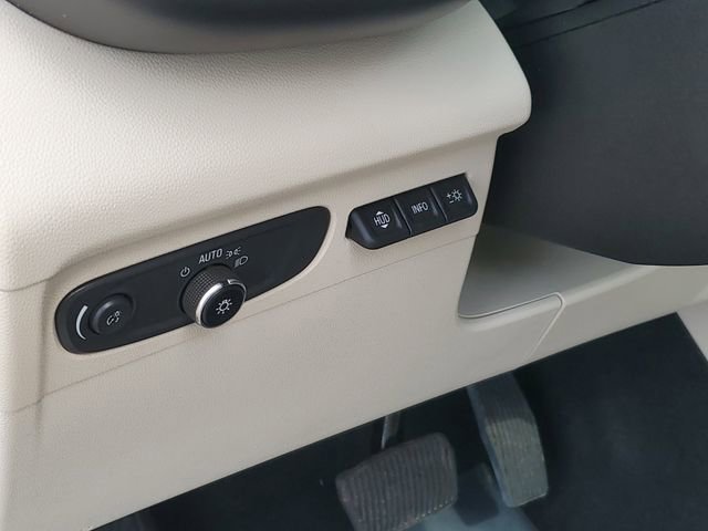 Certified 2023 Buick Envision Avenir AWD/4WD image 9