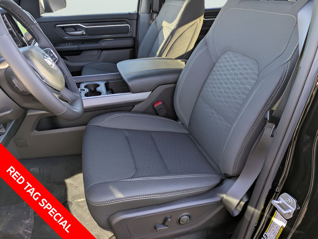 New 2026 RAM 1500 Big Horn AWD/4WD image 14