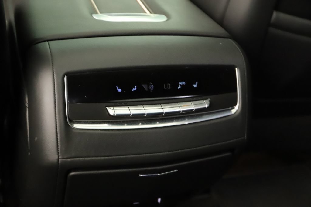 Used 2022 Cadillac Escalade Sport w/ LPO, ONYX Package AWD/4WD image 22