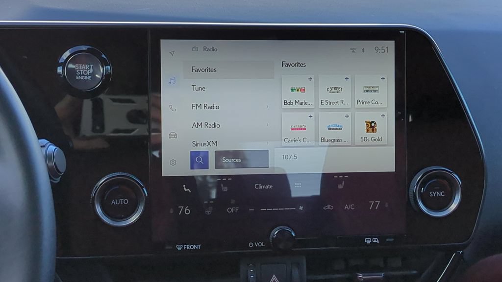Used 2024 Lexus NX 250 FWD w/ Cold Area Package image 14