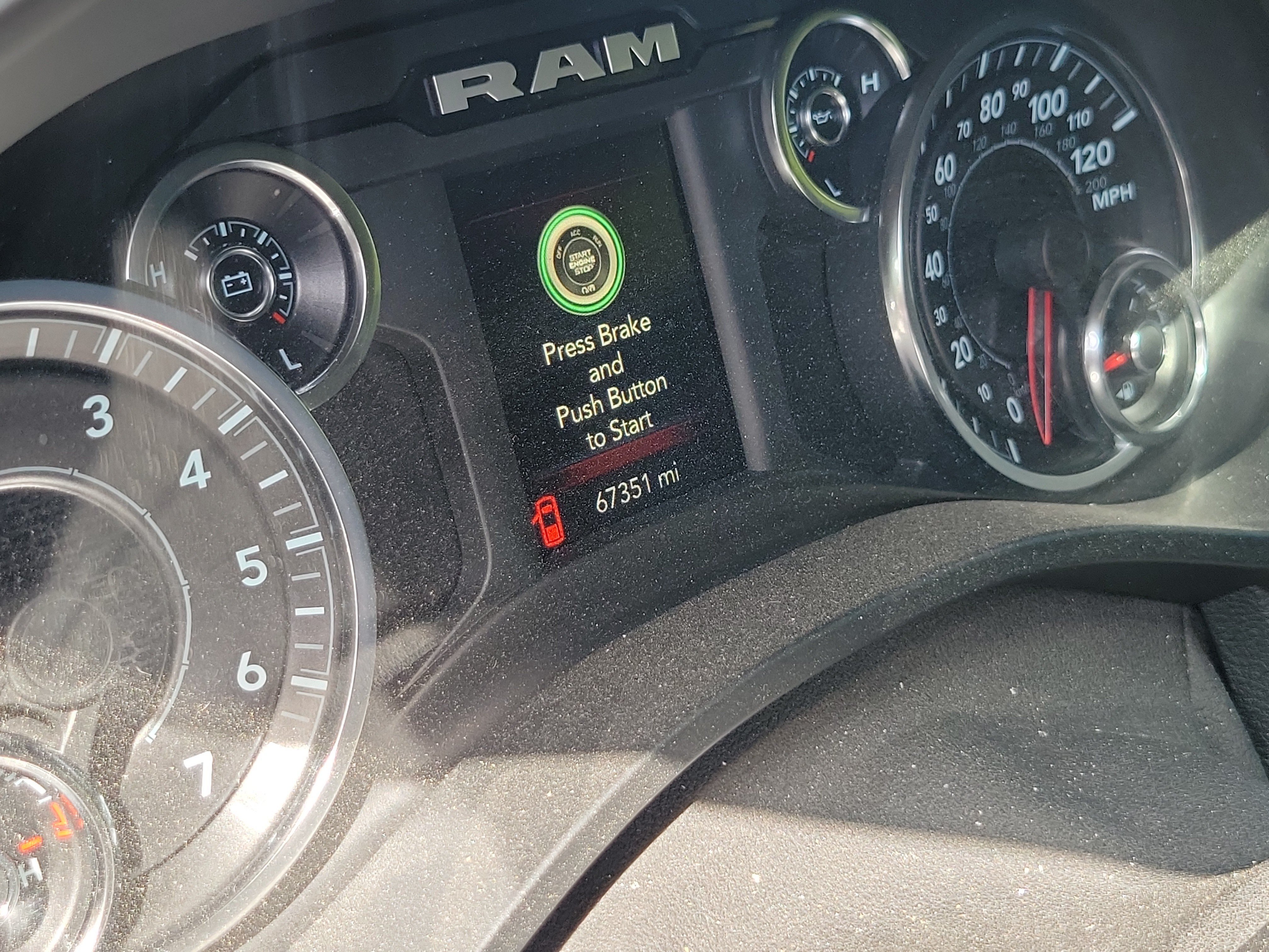 Used 2020 RAM 1500 Big Horn AWD/4WD image 9