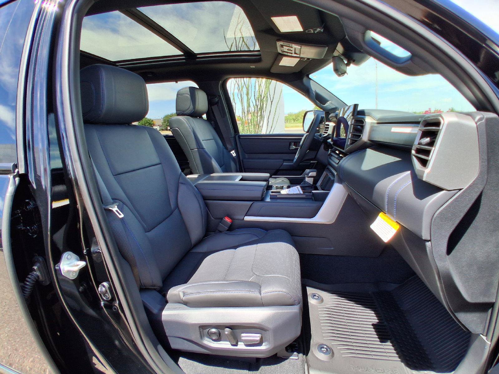 New 2026 Toyota Tundra Platinum w/ Tow Tech Package AWD/4WD image 24