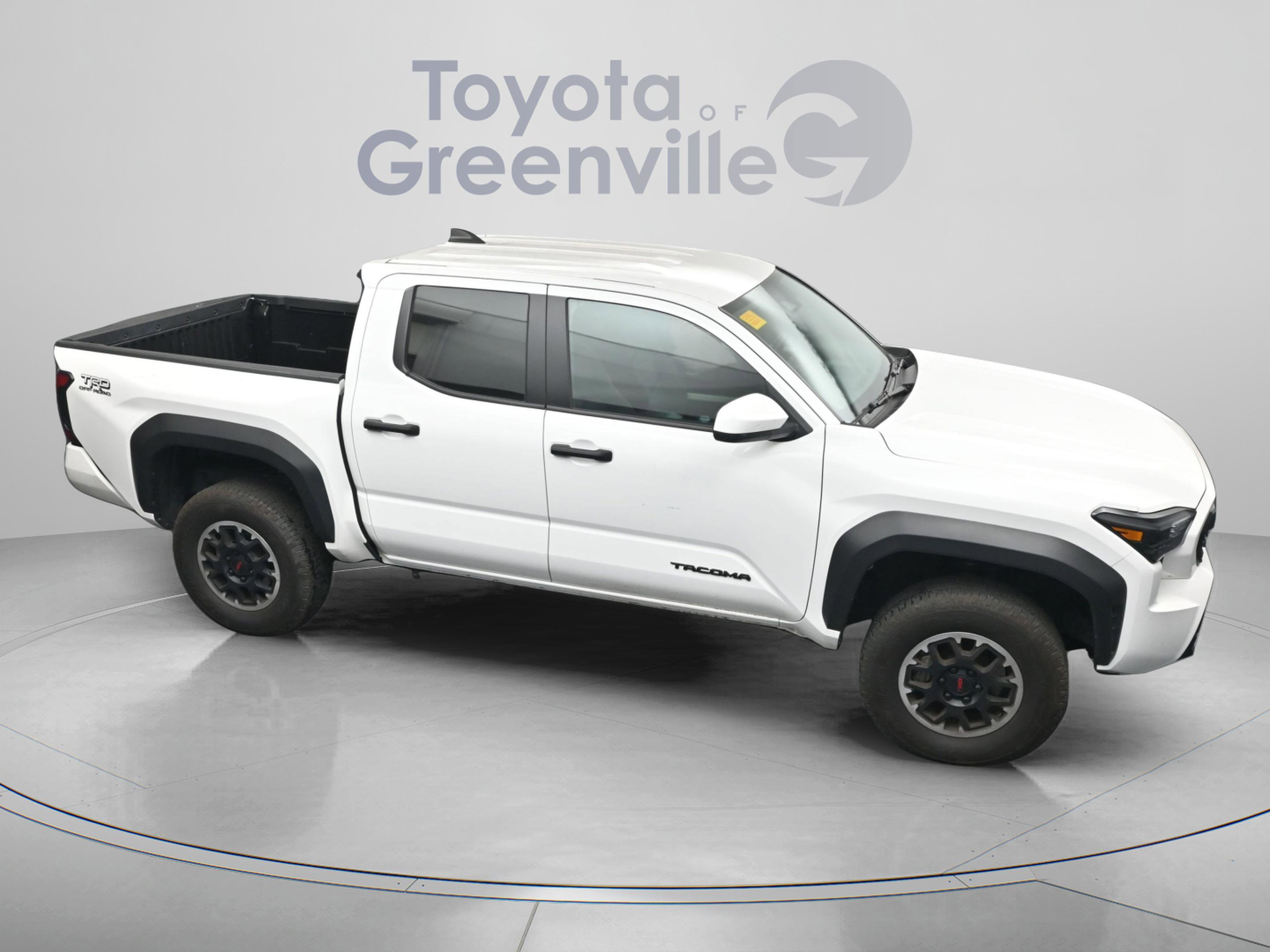 Certified 2024 Toyota Tacoma TRD Off-Road AWD/4WD image 19