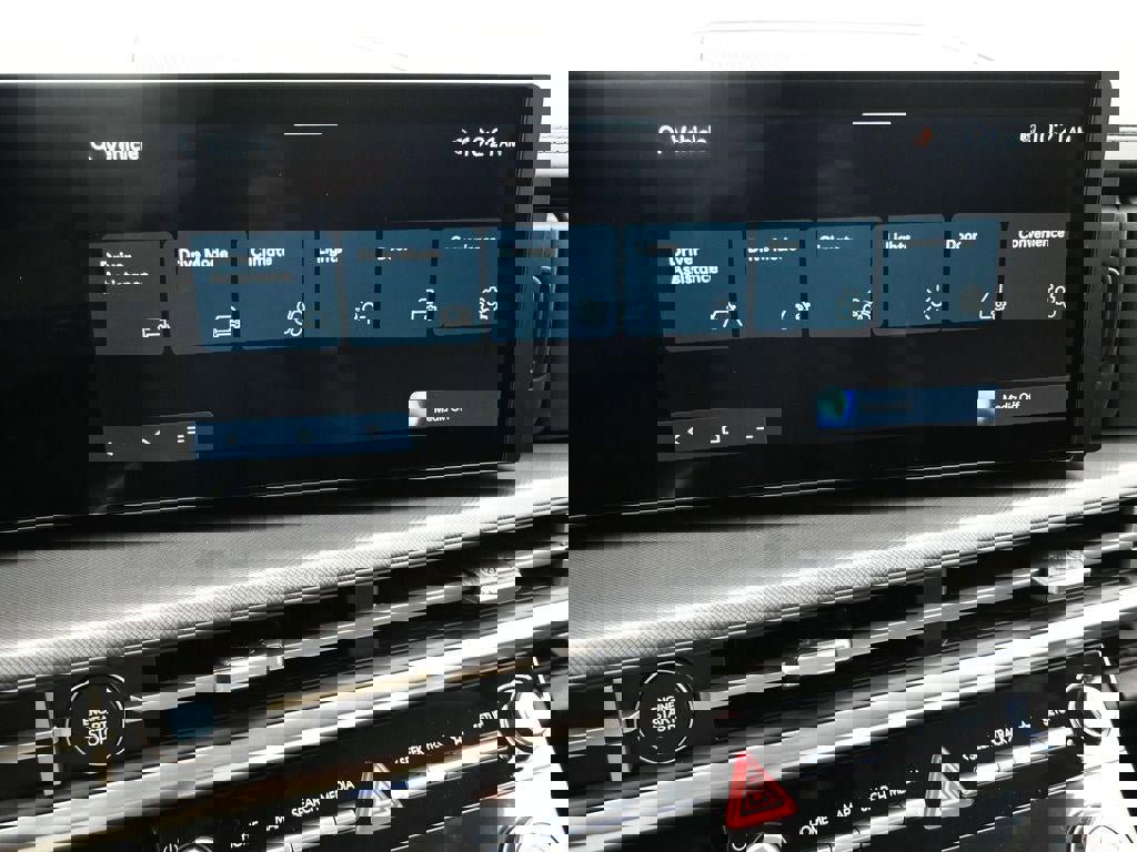 New 2026 Hyundai Santa Fe SE image 16