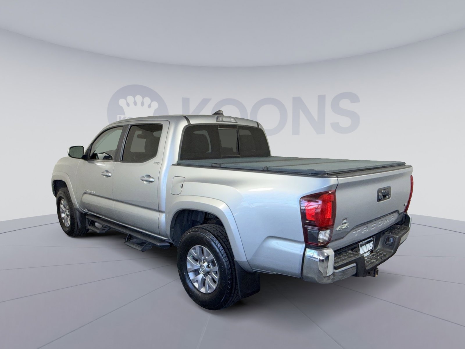 Used 2019 Toyota Tacoma SR5 image 4