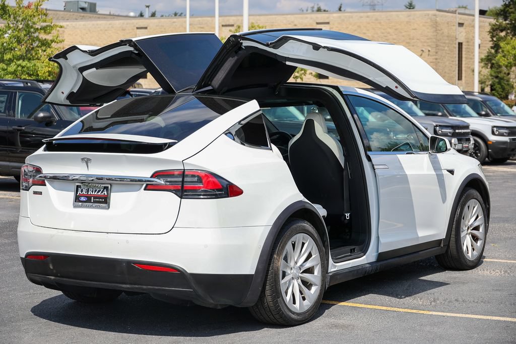 Used 2020 Tesla Model X Long Range AWD/4WD image 28