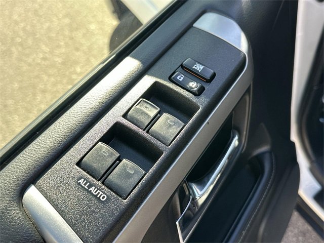 Used 2022 Toyota 4Runner SR5 Premium image 23