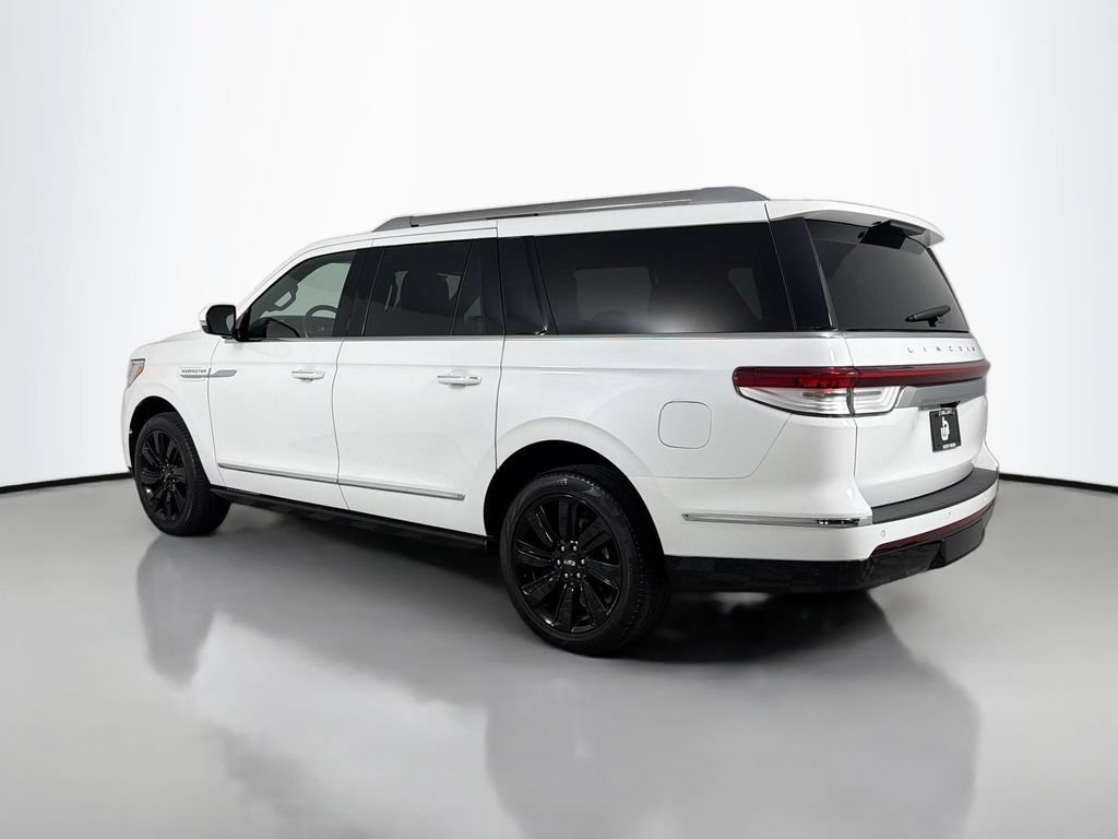 Certified 2023 Lincoln Navigator L Reserve RWD image 7