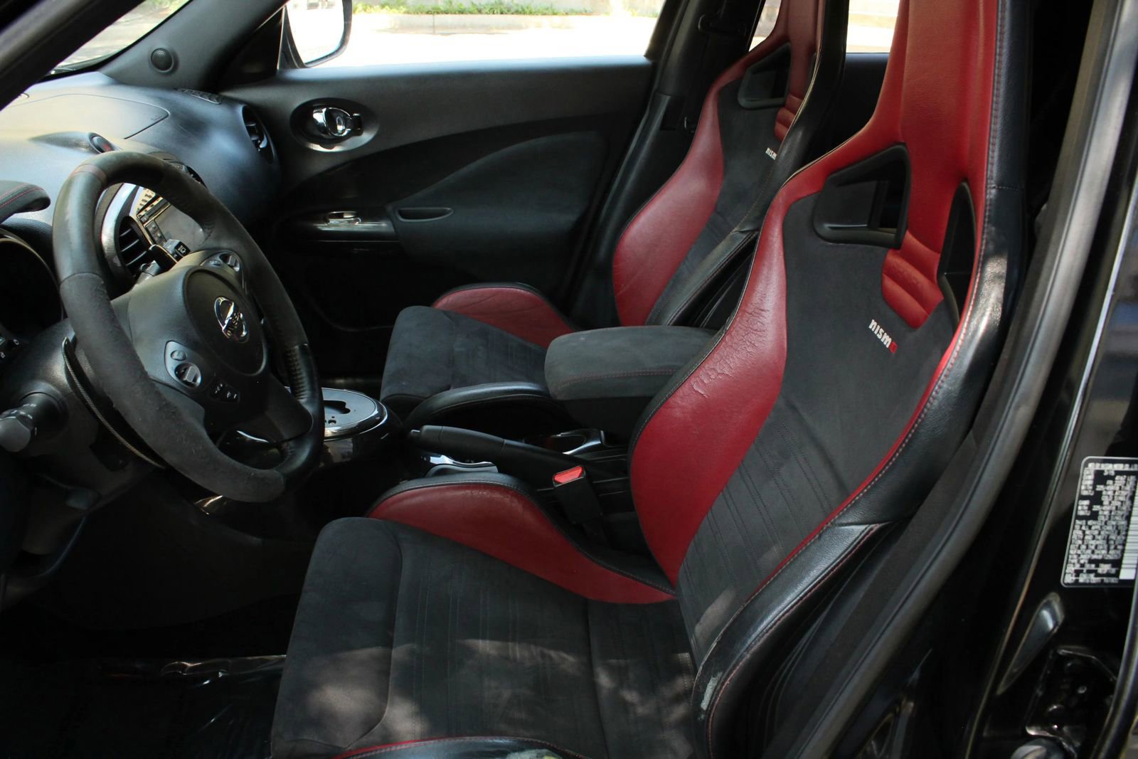 Used 2015 Nissan Juke NISMO RS w/ Interior Illumination Package AWD/4WD image 14