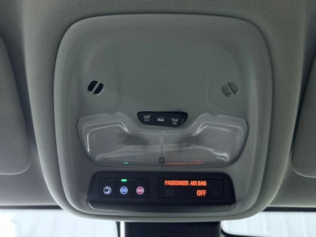 Used 2024 Buick Encore GX Preferred FWD image 36