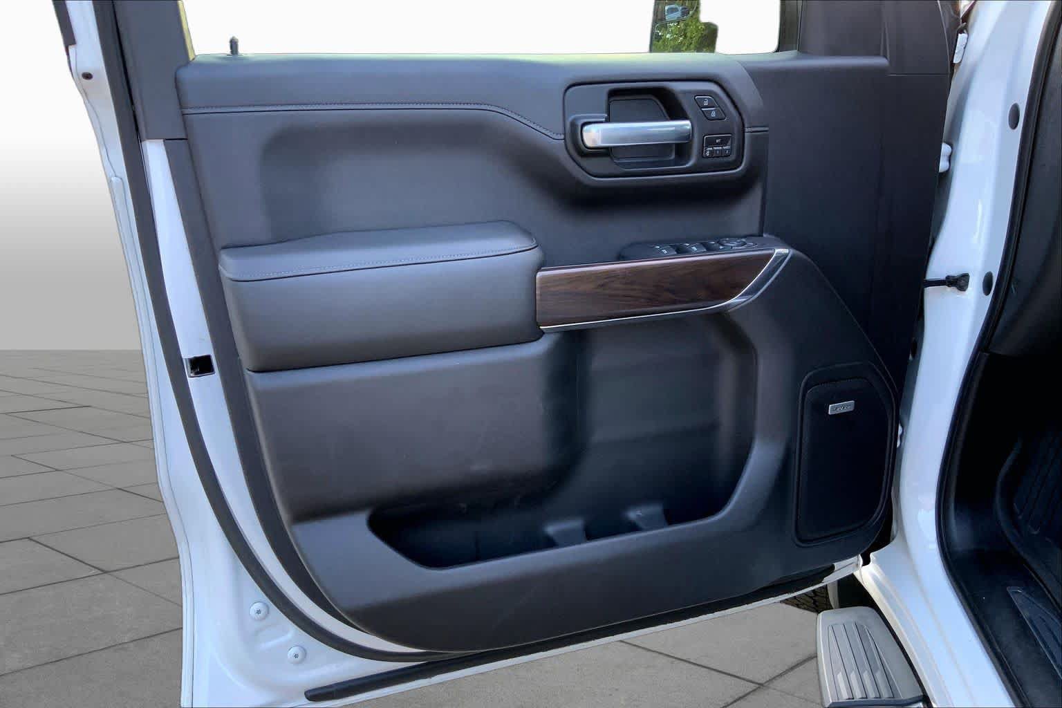 Used 2019 GMC Sierra 1500 SLT RWD image 19