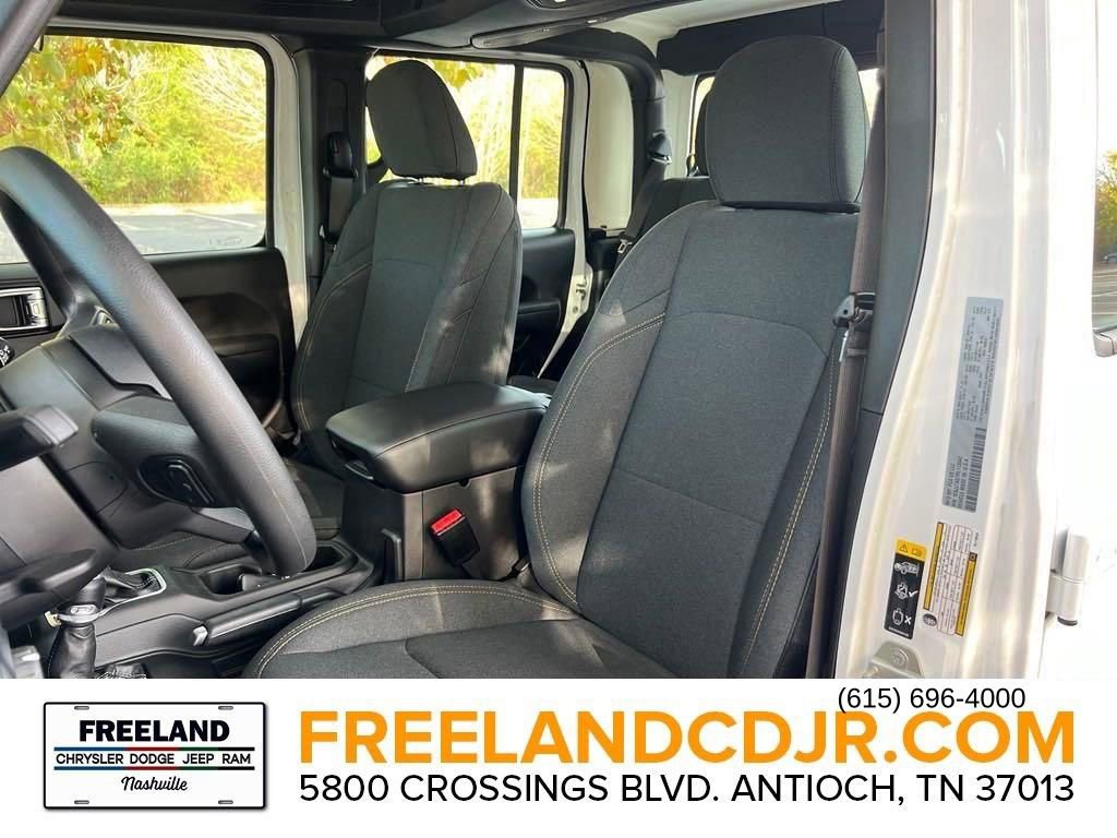 New 2024 Jeep Gladiator Sport image 19